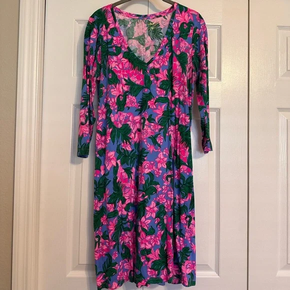 $8 SALE! LILLY PULITZER: Tessa 3/4 Sleeve Dress; Cerise Pink Safari Sunset, M - Picture 2 of 7